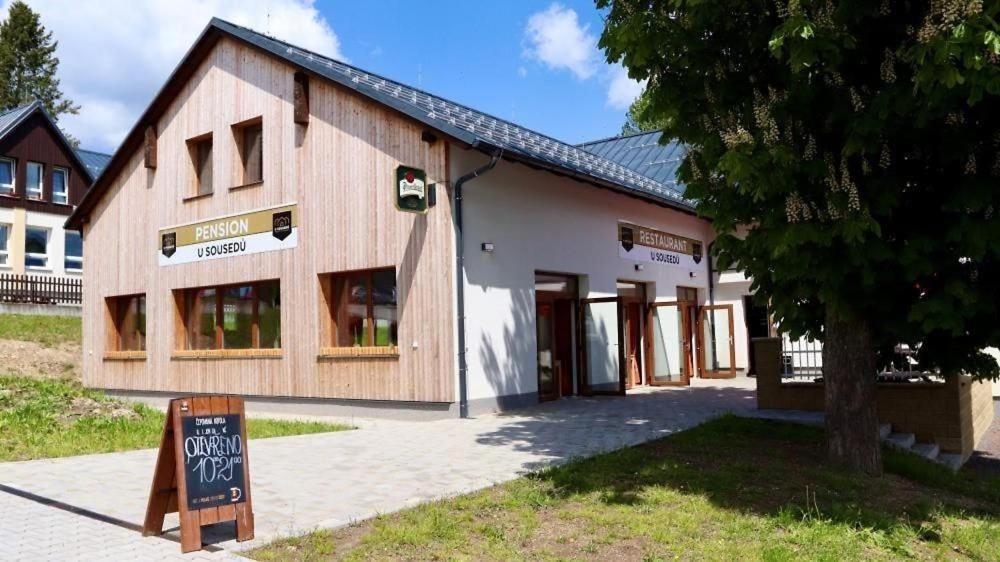 Penzion A Restaurace U Sousedu Strázny Exterior foto